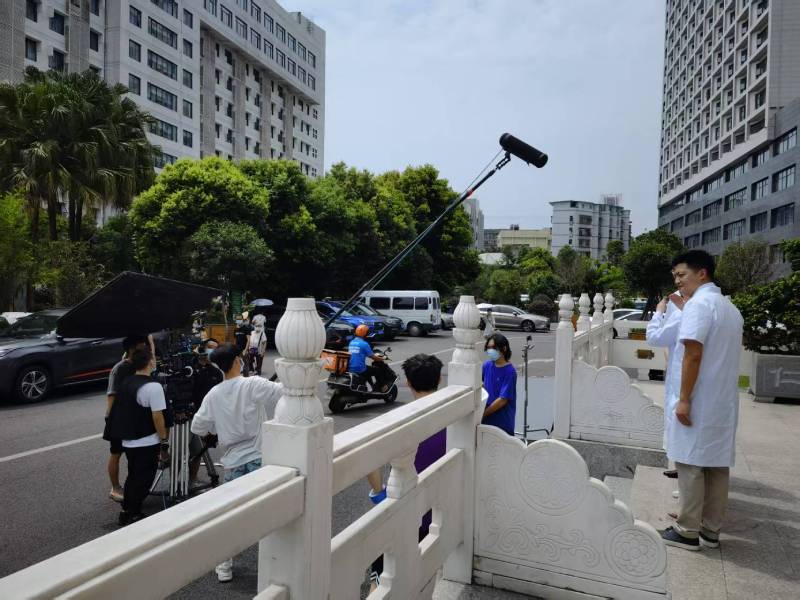 黑山县广告片拍摄公司低成本实现高规格制作的诀窍